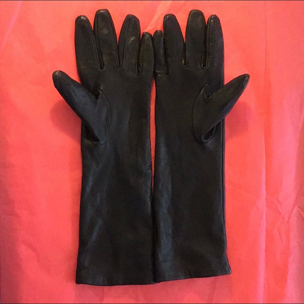 Black Leather Studded Gloves